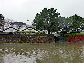 山居倉庫