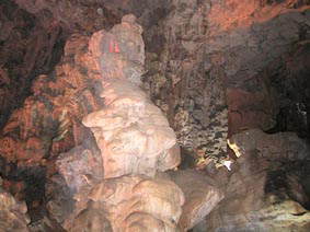 Thien Cung Cave